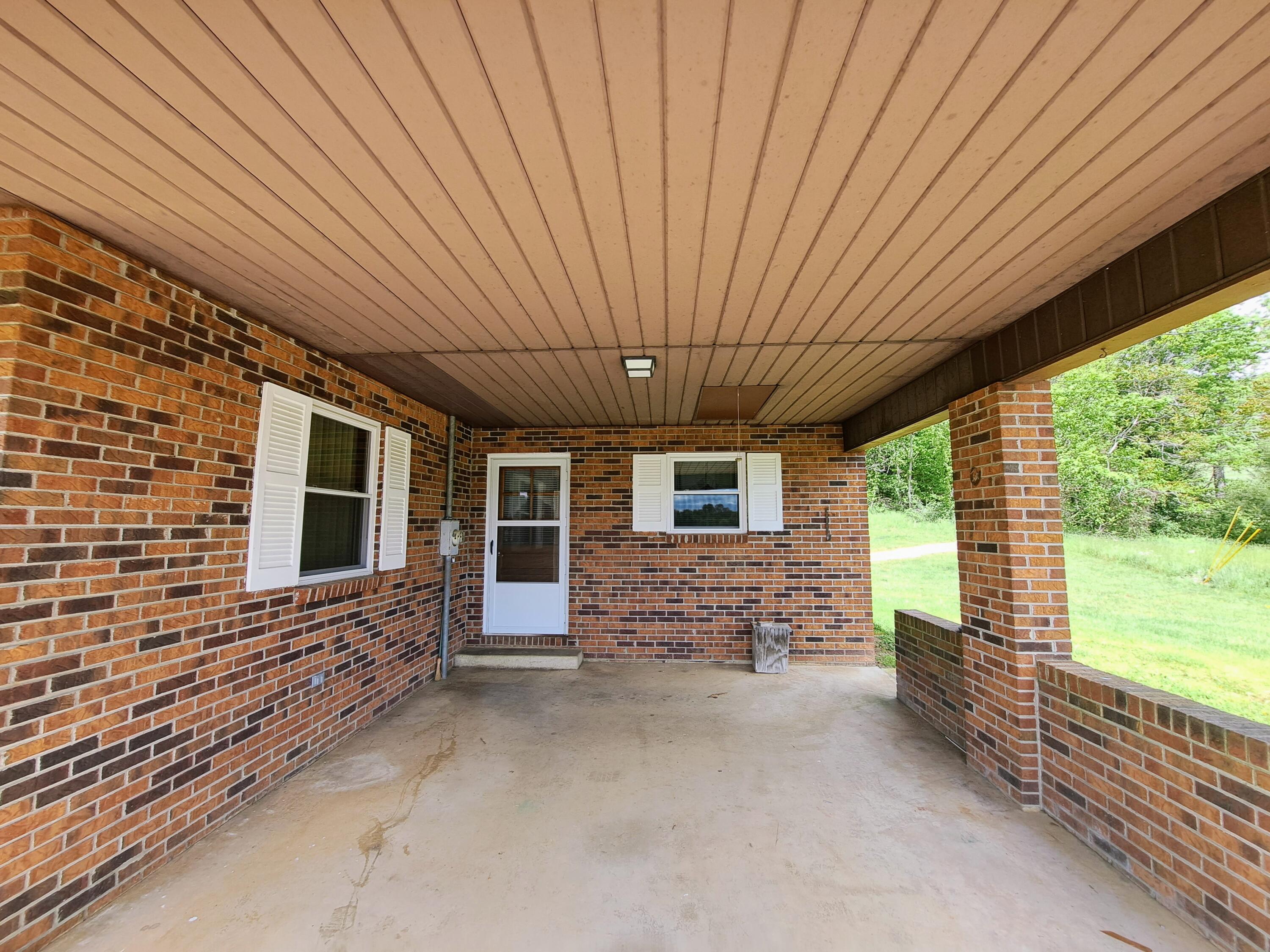 5395 Old Stage Road Chuckey, TN 37641 - Photo 4 of 25 20230503_113311~2