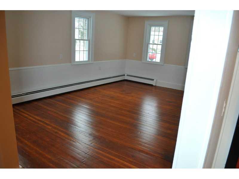 101 Alfred Road Kennebunk, ME 04043 - Photo 4 of 11 Living Room.