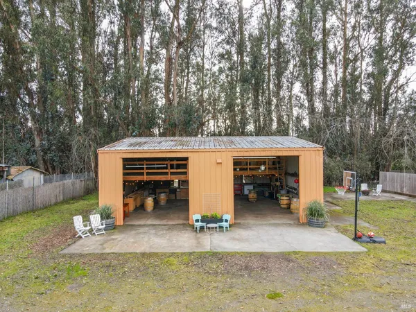 $1,125,000 | 2103 Bodega Avenue, Petaluma, CA 94952