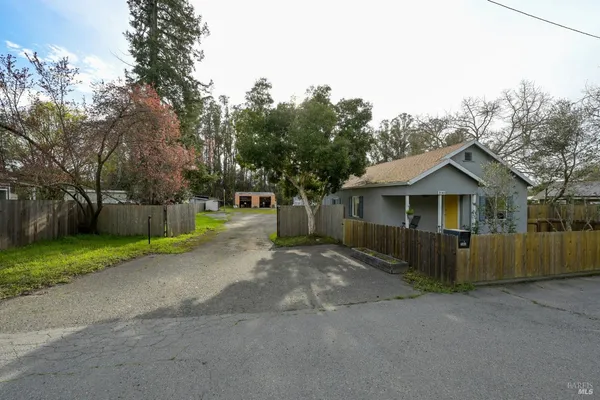 $1,125,000 | 2103 Bodega Avenue, Petaluma, CA 94952