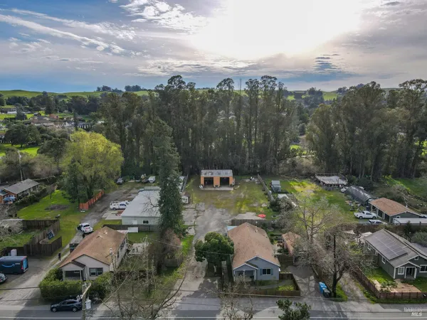 $1,125,000 | 2103 Bodega Avenue, Petaluma, CA 94952