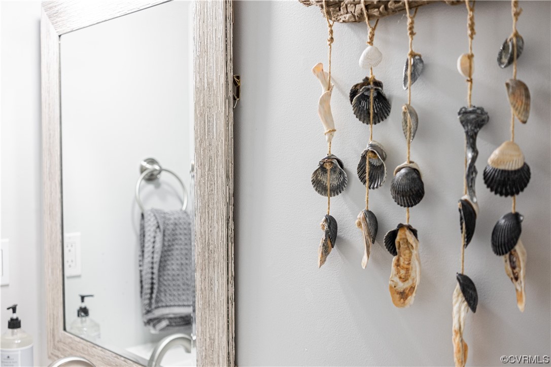 11601 East Briar Patch Drive Midlothian, VA 23113 - Photo 36 of 50 a bathroom with a shower