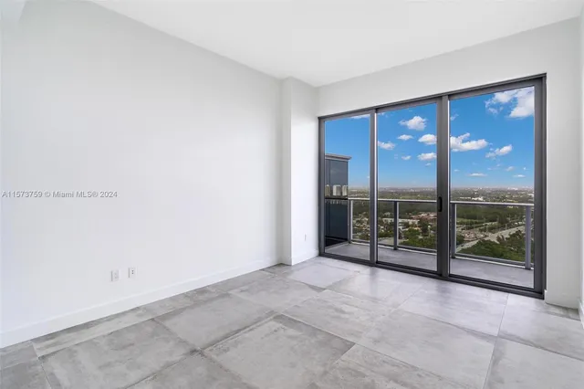 $1,747,000 | 16385 Biscayne Boulevard, Unit PH4, North Miami Beach, FL 33160