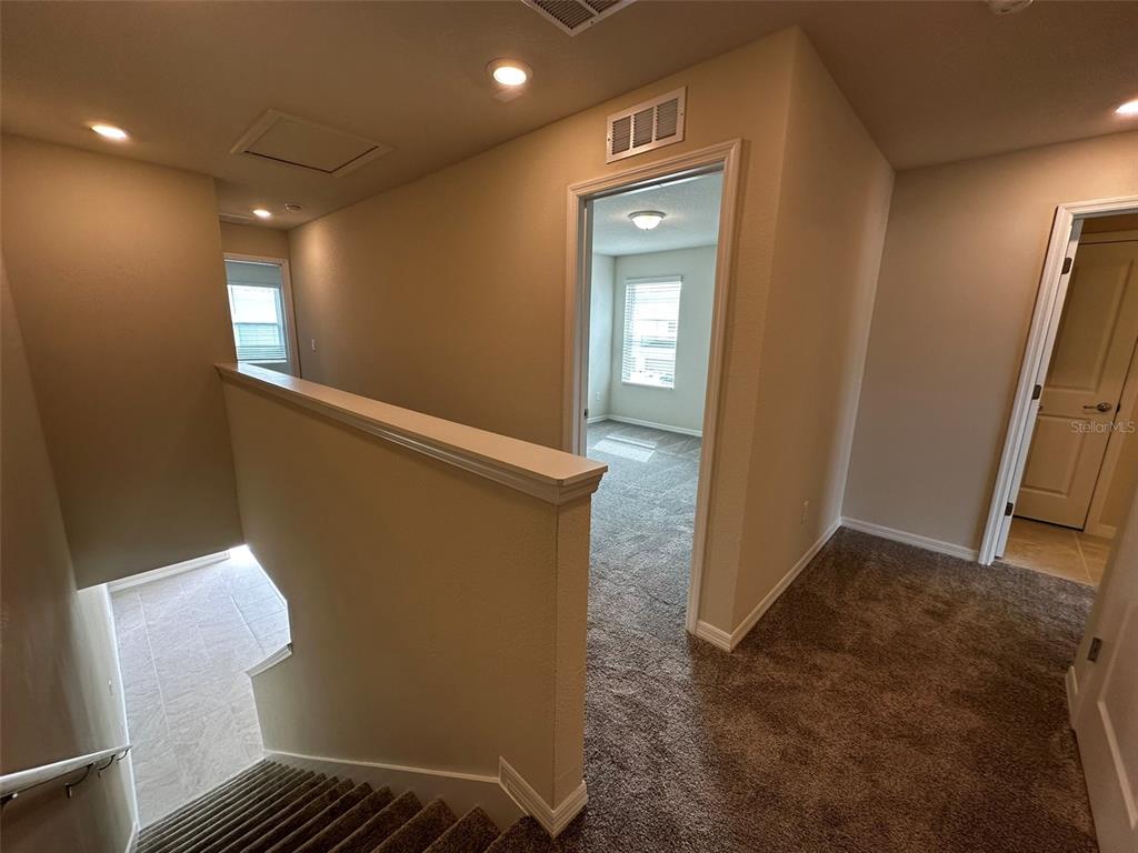 4806 Sparkling Shell Avenue Kissimmee, FL 34746 - Photo 8 of 19 a view of an empty room
