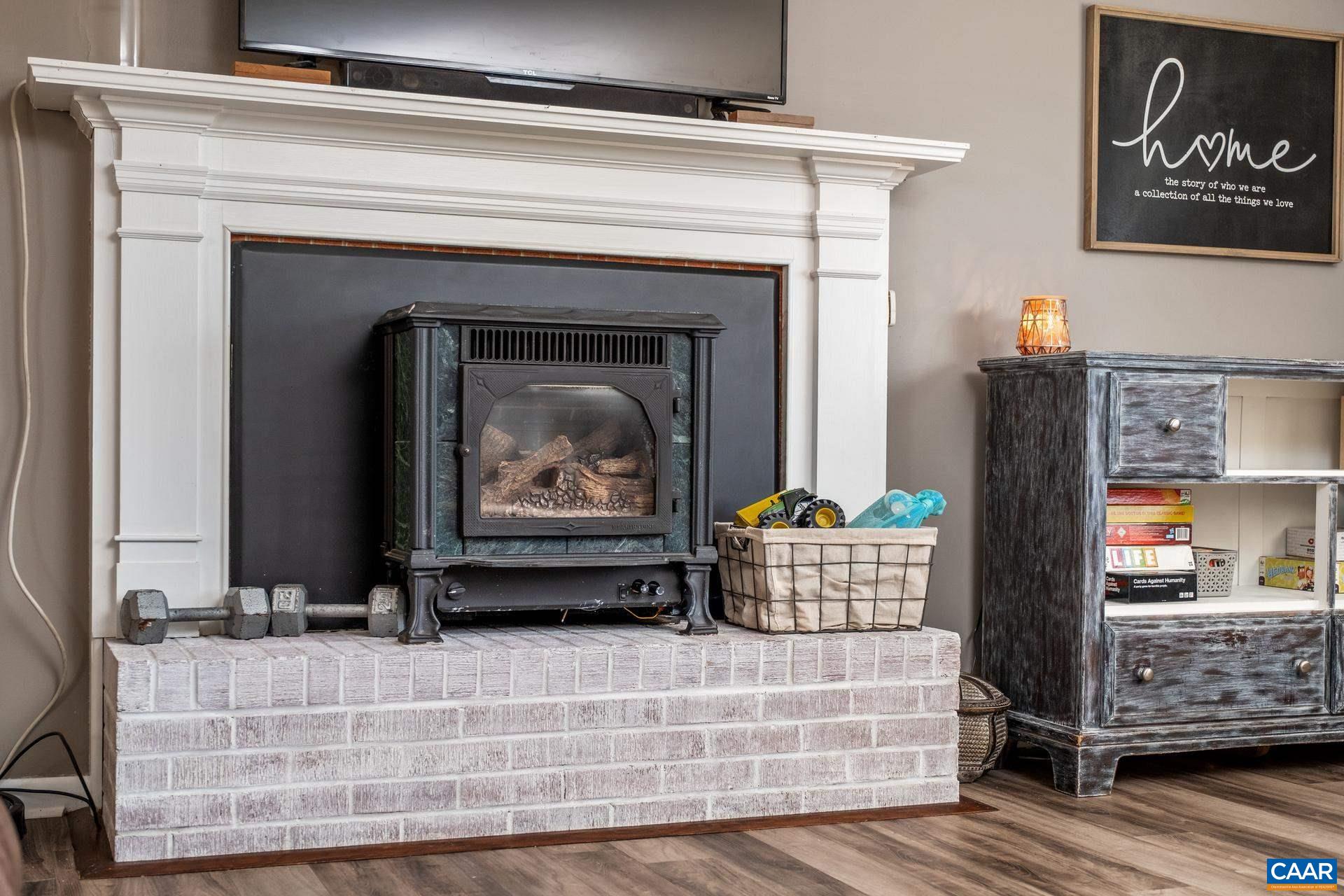 879 Shawnee Road Waynesboro, VA 22980 - Photo 14 of 40 Gallery Image 14