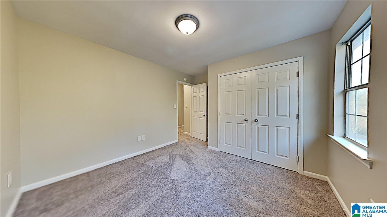 402 Cambrian Ridge Trail Pelham, AL 35124 - Photo 11 of 13