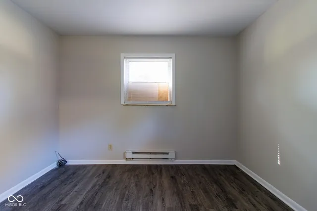 $895 | 5915 Devington Road, Unit 9, Indianapolis, IN 46226