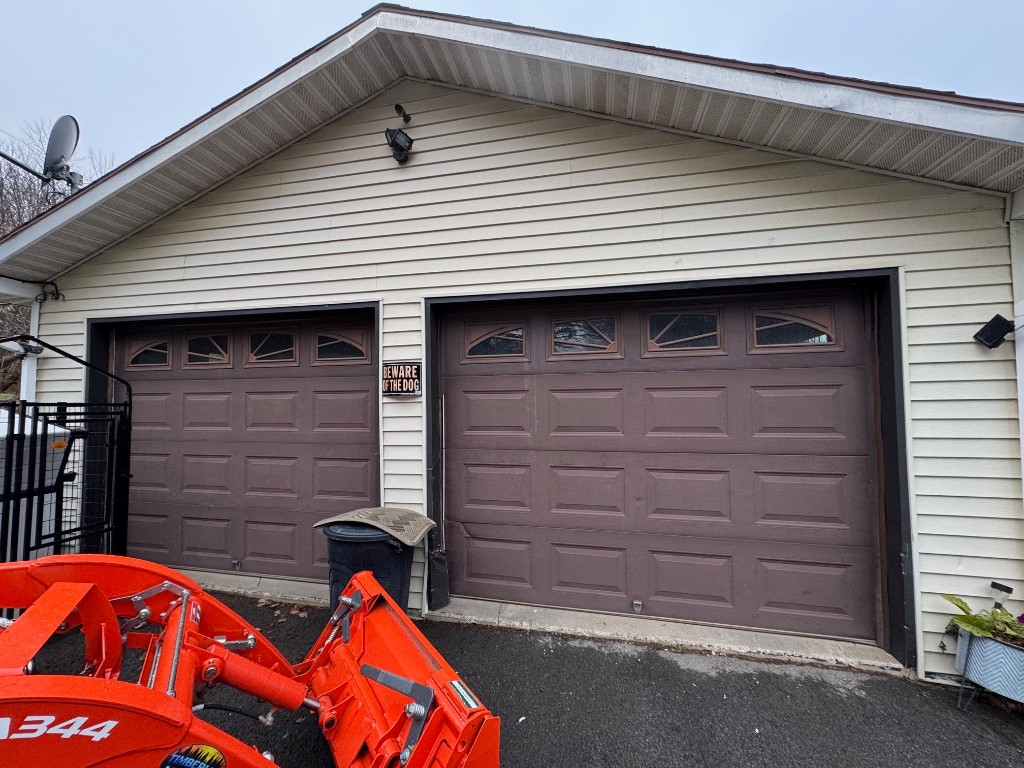 192 Fox Farm Hill Road Susquehanna, PA 18847 - Photo 4 of 37