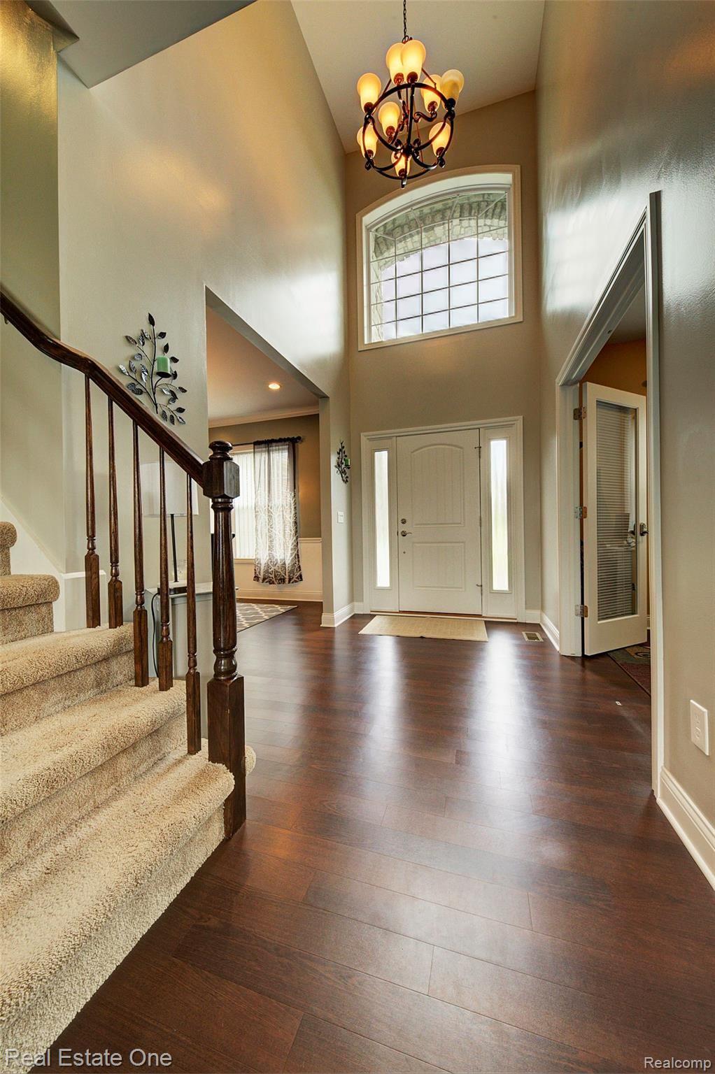8110 Chambers Road Pinckney, MI 48169 - Photo 5 of 73 930A1163_4_5.jpg