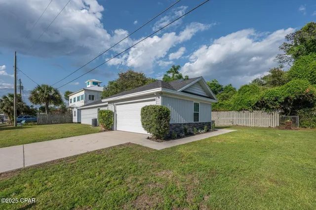 $625,000 | 22520 Hilltop Avenue, Panama City Beach, FL 32413