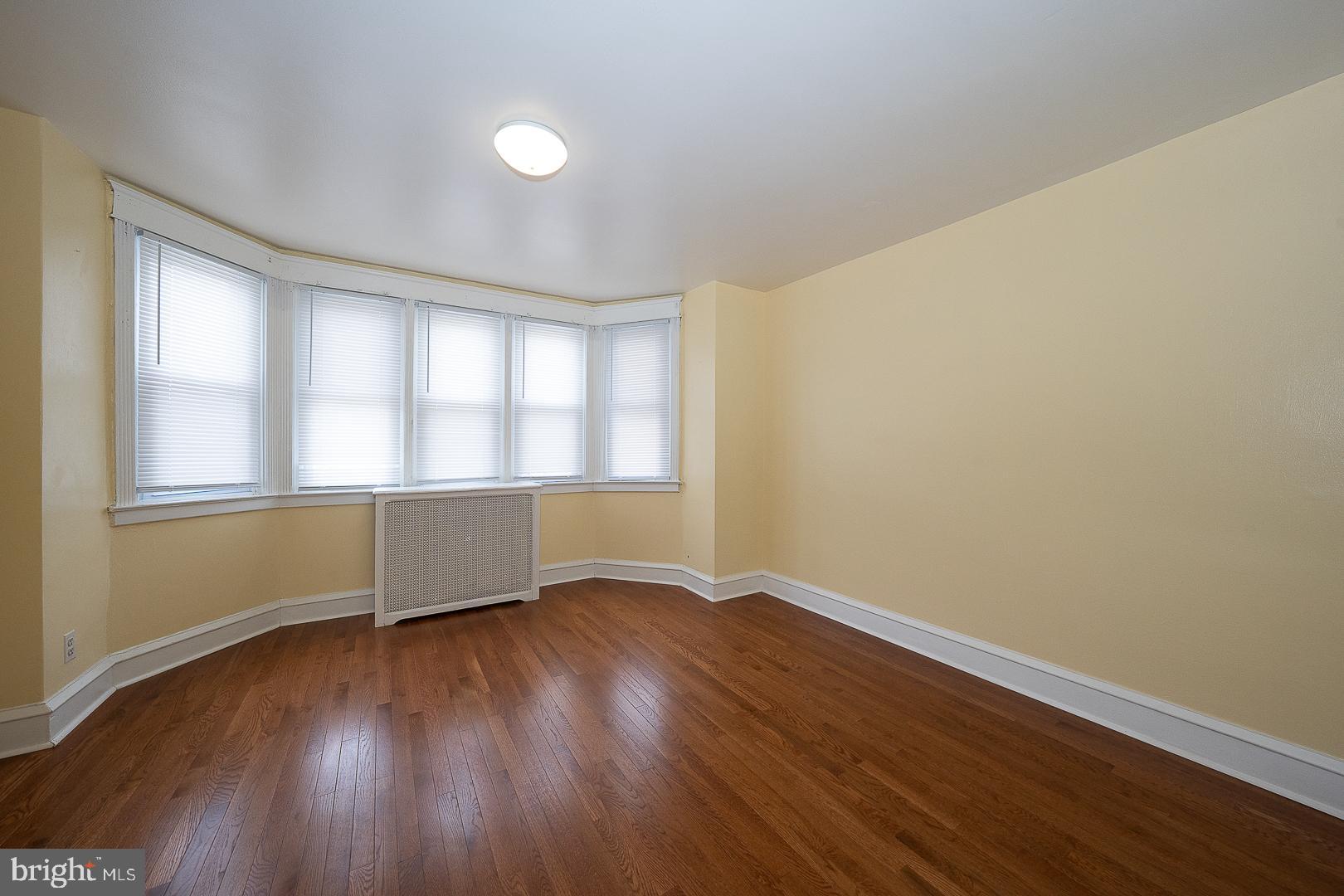 575 Timberlake Road Upper Darby, PA 19082 - Photo 15 of 42