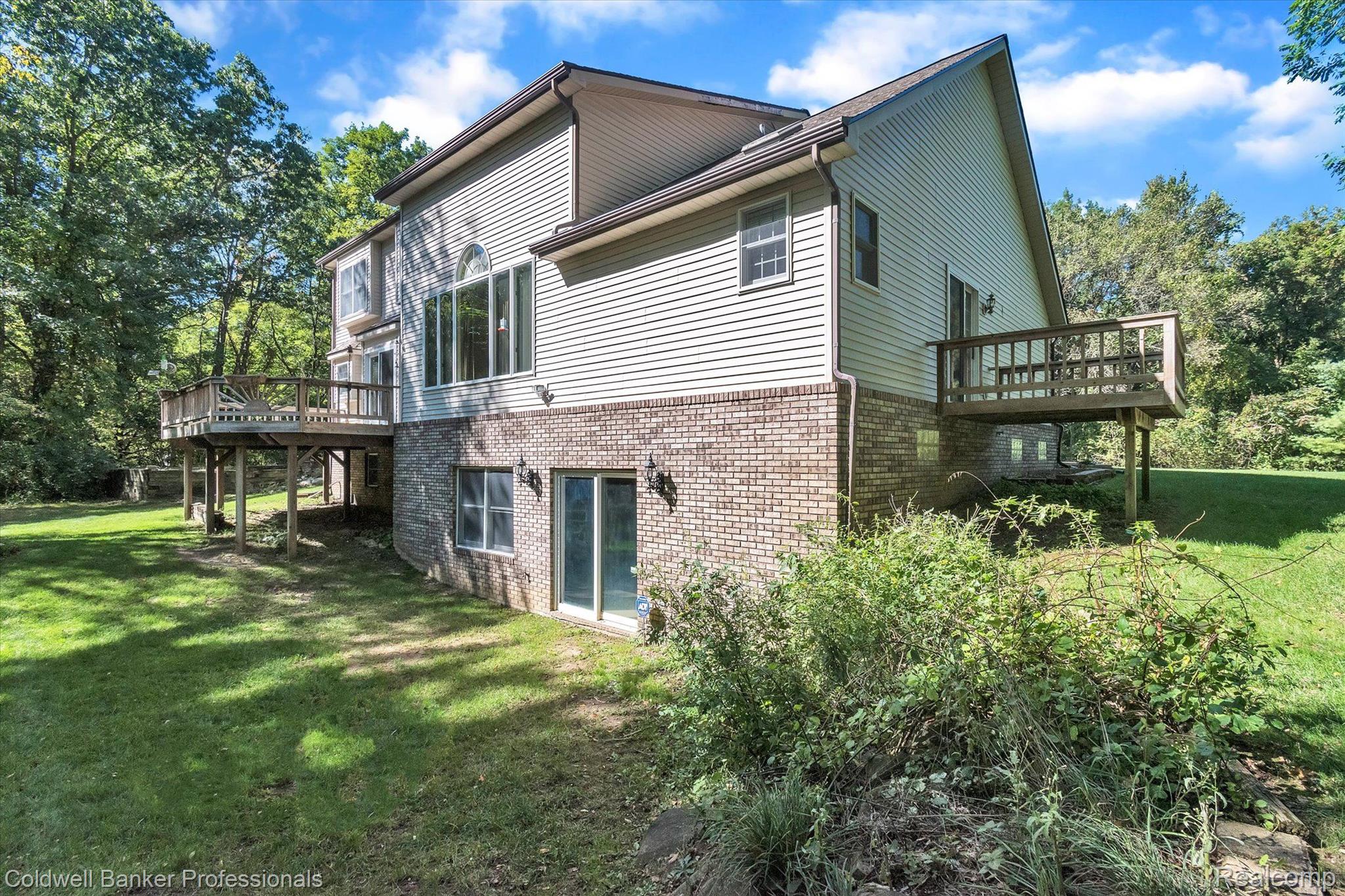 6441 Richardson Road Howell, MI 48843 - Photo 46 of 72 Gallery Image 46