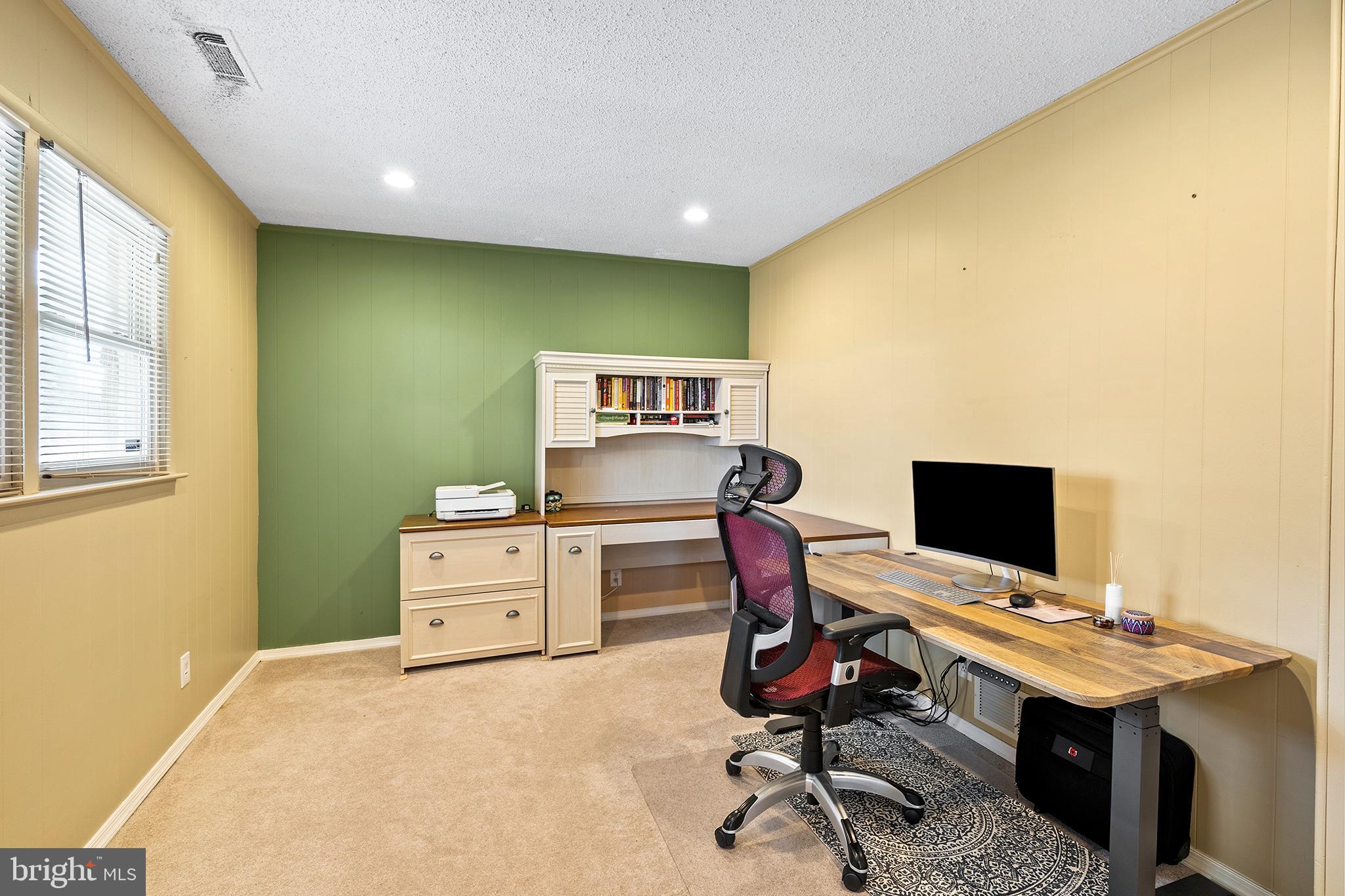 507 Valmore Road Fairless Hills, PA 19030 - Photo 16 of 40 Gallery Image 16