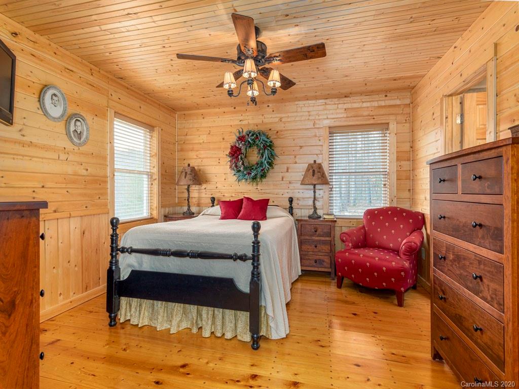 635 Rustic Heights Road Waynesville, NC 28785 - Photo 11 of 27