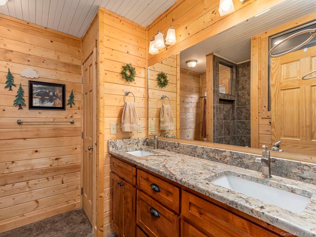 635 Rustic Heights Road Waynesville, NC 28785 - Photo 12 of 27