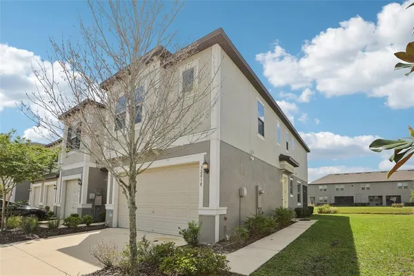 $319,000 | 32010 Blue Passing Loop, Wesley Chapel, FL 33545