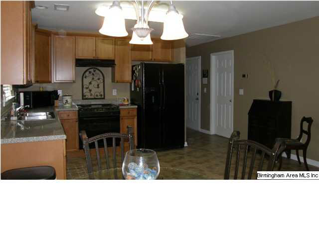 4042 Forest Lakes Road Sterrett, AL 35147 - Photo 4 of 30