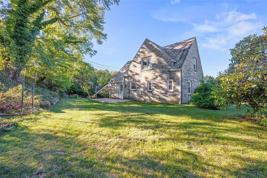 4850 Rolling Hills Road Pittsburgh, PA 15236 - Photo 25 of 25 Gallery Image 25