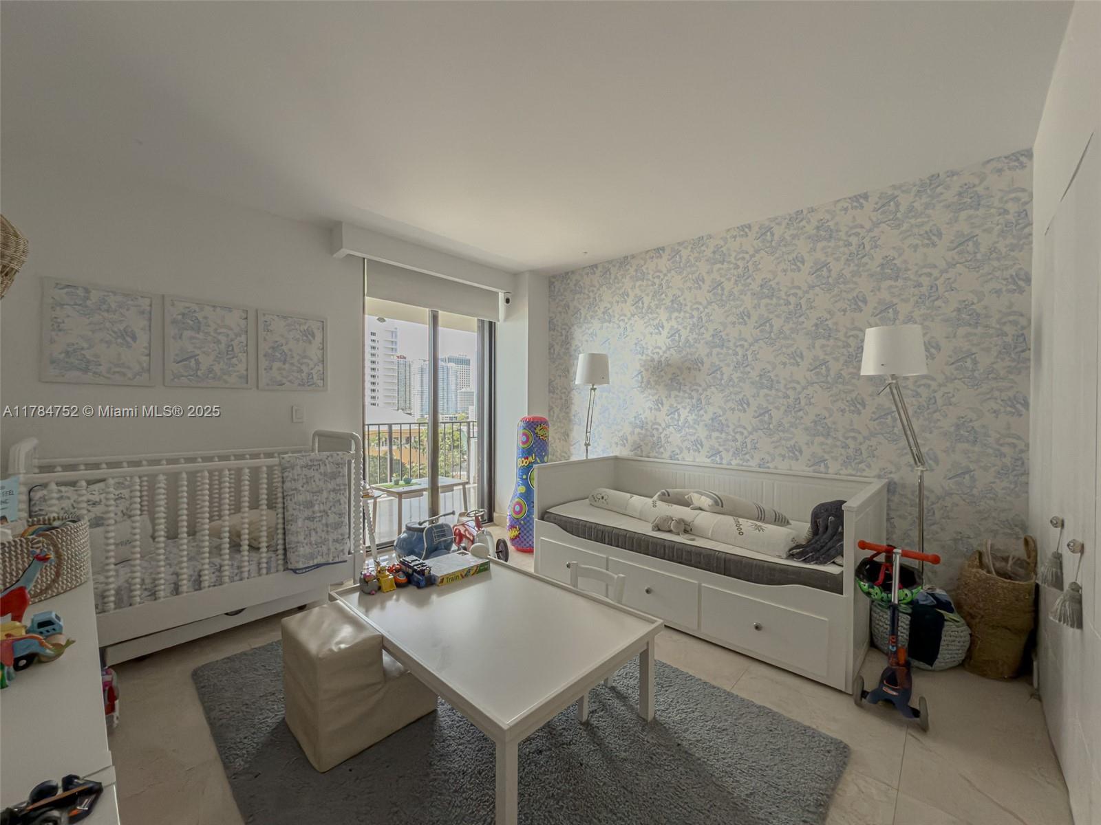 520 Brickell Key Drive, Unit A905 Miami, FL 33131 - Photo 14 of 29