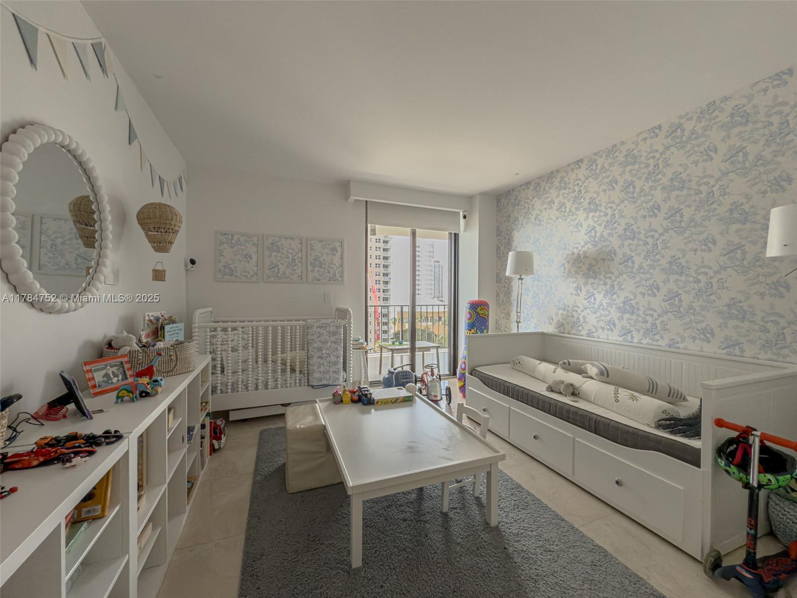 520 Brickell Key Drive, Unit A905 Miami, FL 33131 - Photo 15 of 29