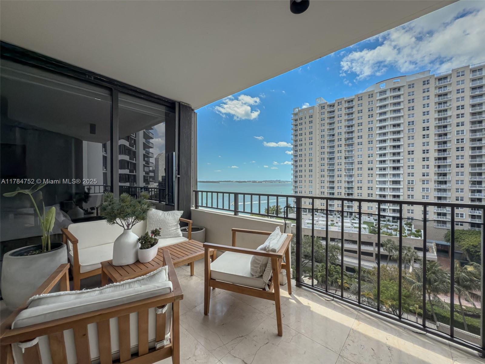 520 Brickell Key Drive, Unit A905 Miami, FL 33131 - Photo 26 of 29
