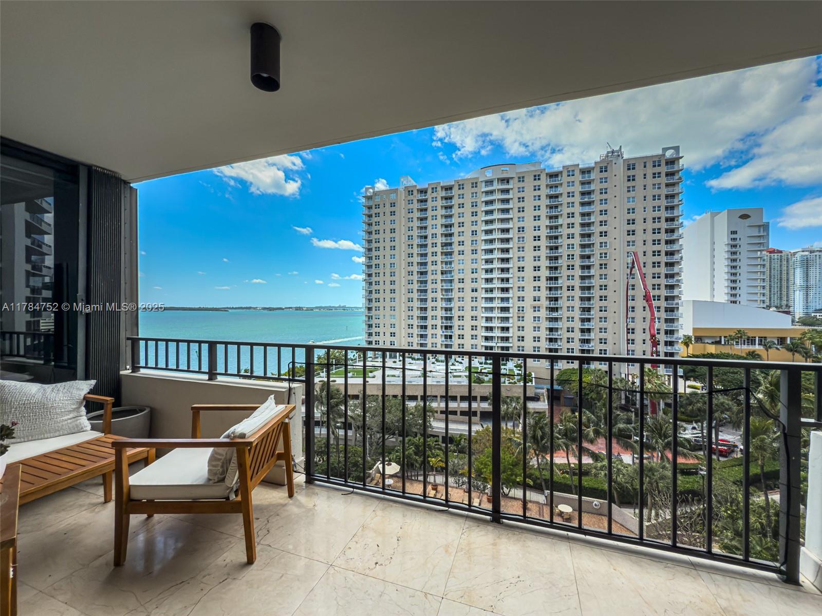 520 Brickell Key Drive, Unit A905 Miami, FL 33131 - Photo 27 of 29
