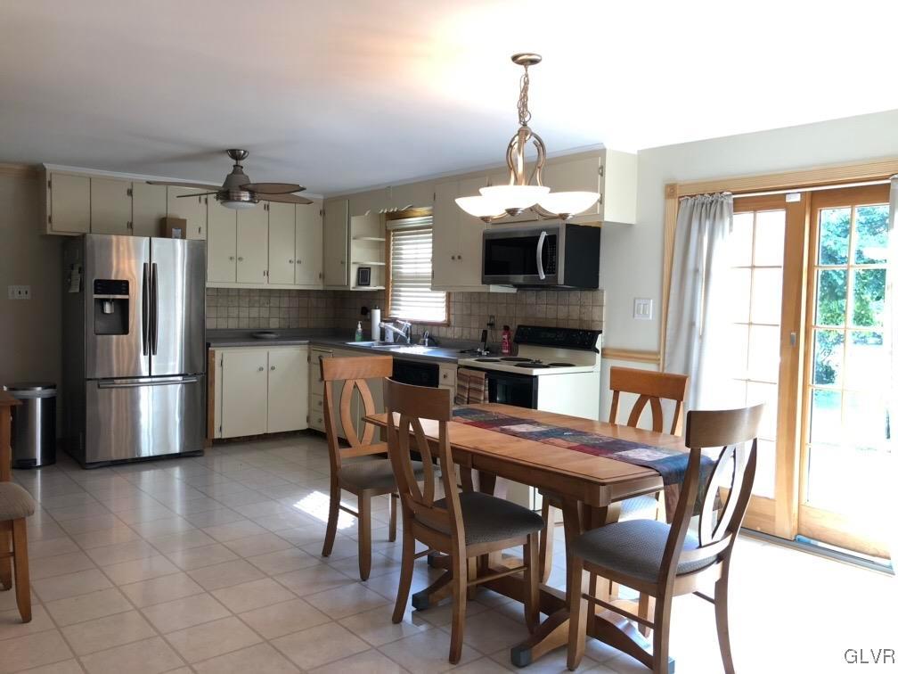 2555 Jacksonville Road Bethlehem, PA 18017 - Photo 13 of 15 Gallery Image 13