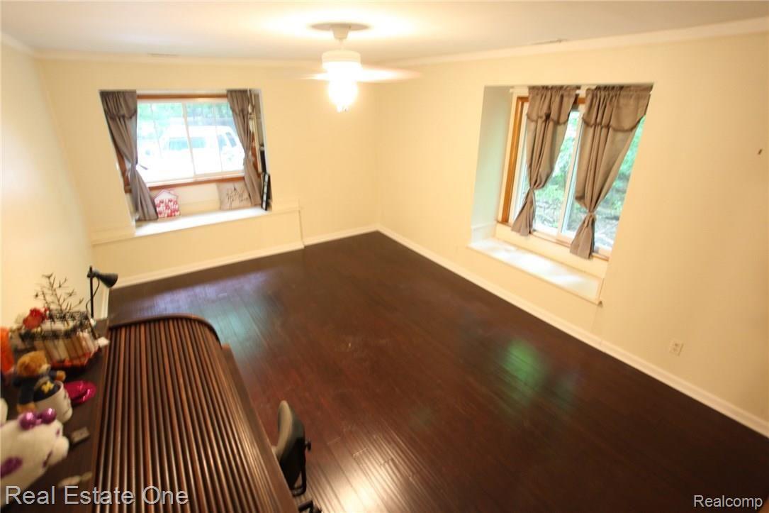 30315 Rockshire Avenue Farmington, MI 48334 - Photo 28 of 43 Rockshire95.JPG