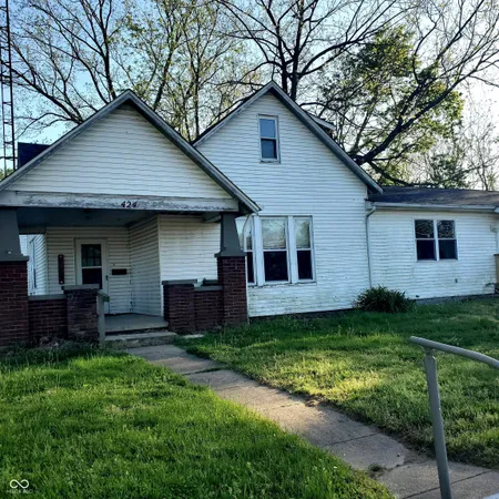 $215,000 | 424 East Commerce Street, Brownstown, IN 47220