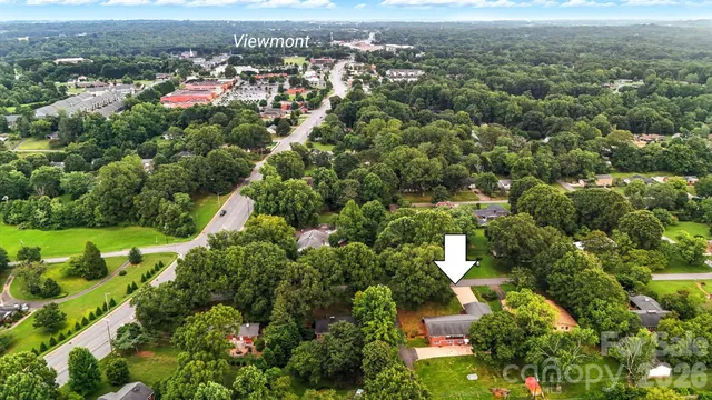 $559,900 | 26 33rd Avenue Northwest, Hickory, NC 28601