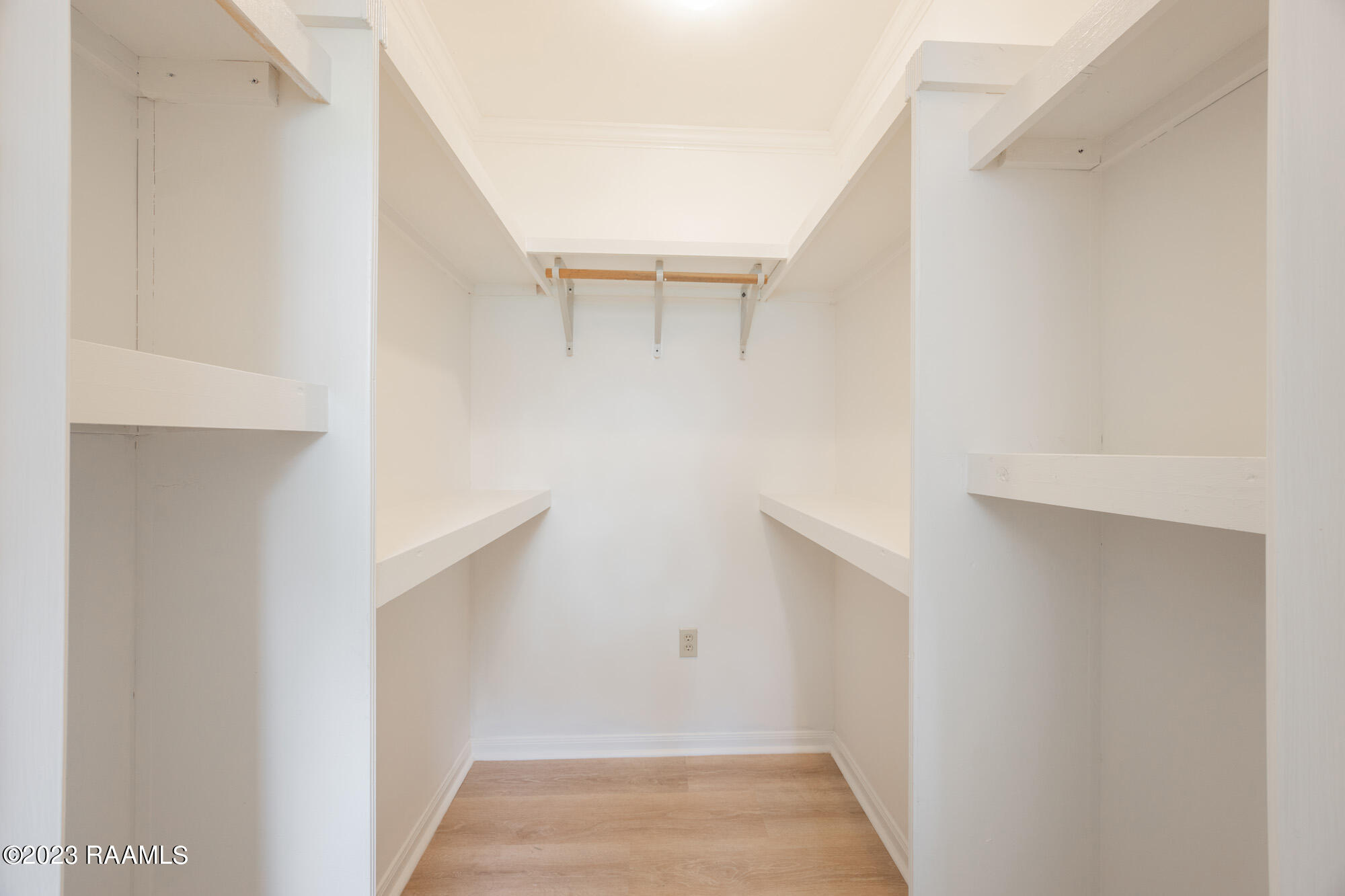 420 Austin Road Youngsville, LA 70592 - Photo 37 of 41 Hallway Closet_