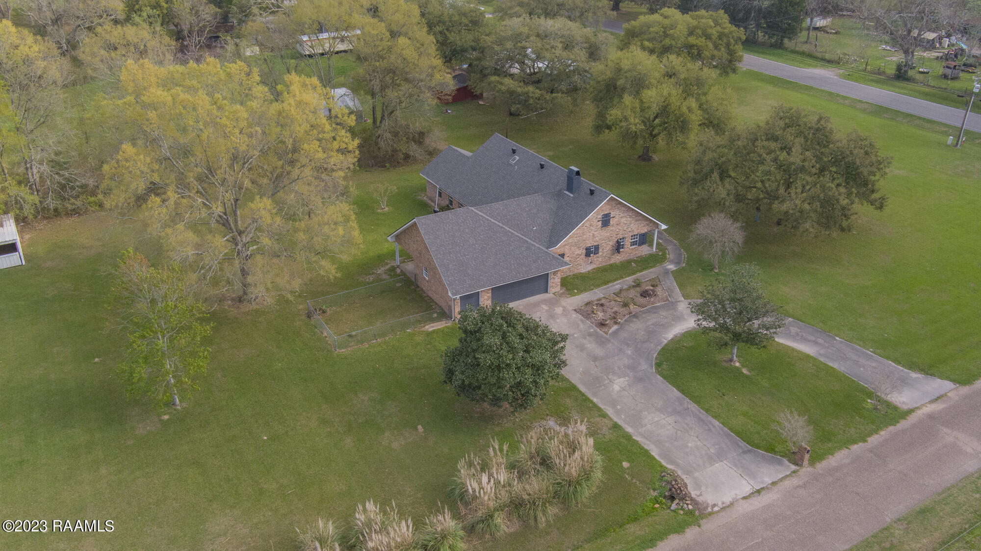 420 Austin Road Youngsville, LA 70592 - Photo 7 of 41 Back Of House Right_