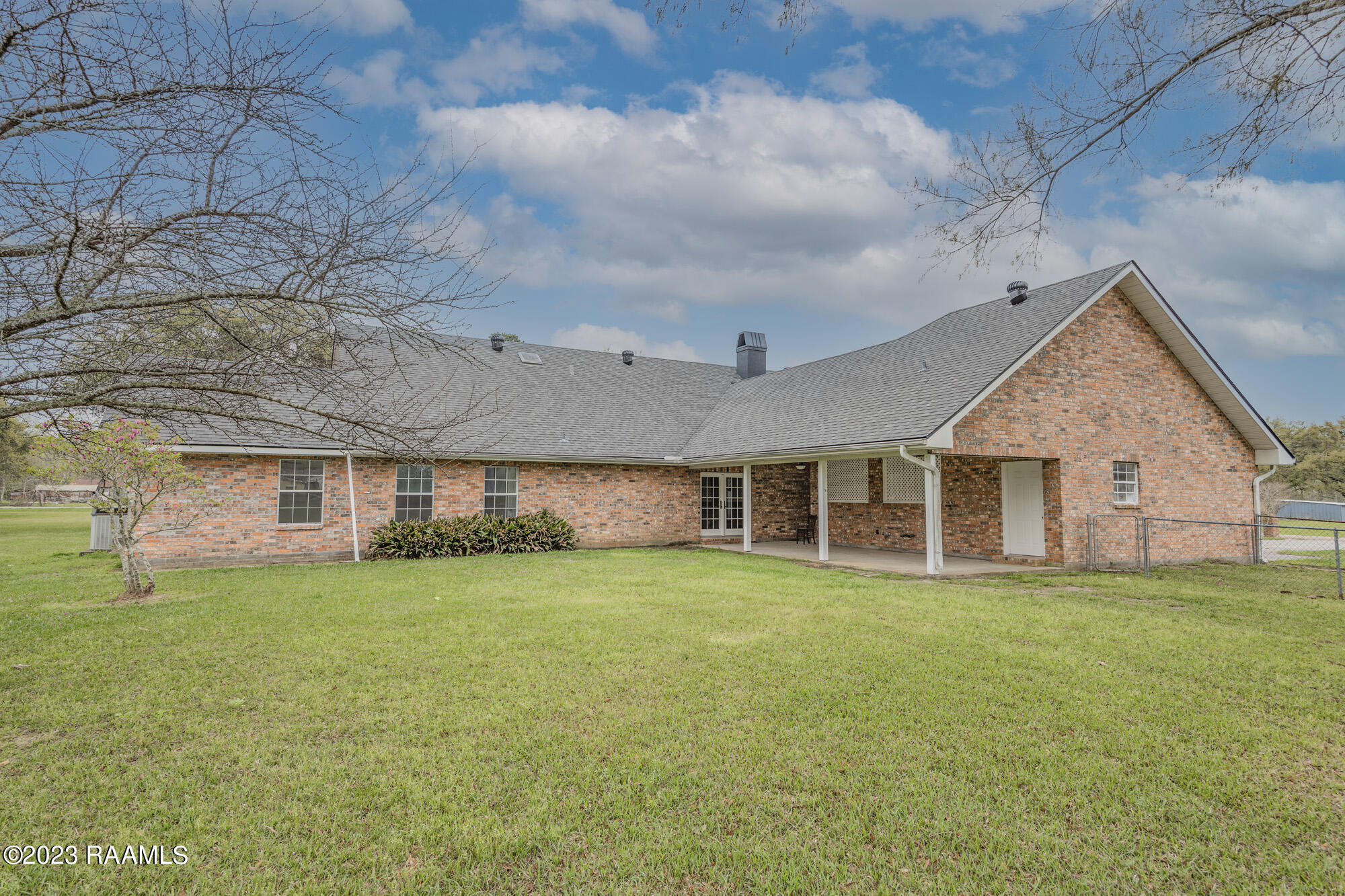 420 Austin Road Youngsville, LA 70592 - Photo 10 of 41 Back Porch Area 1