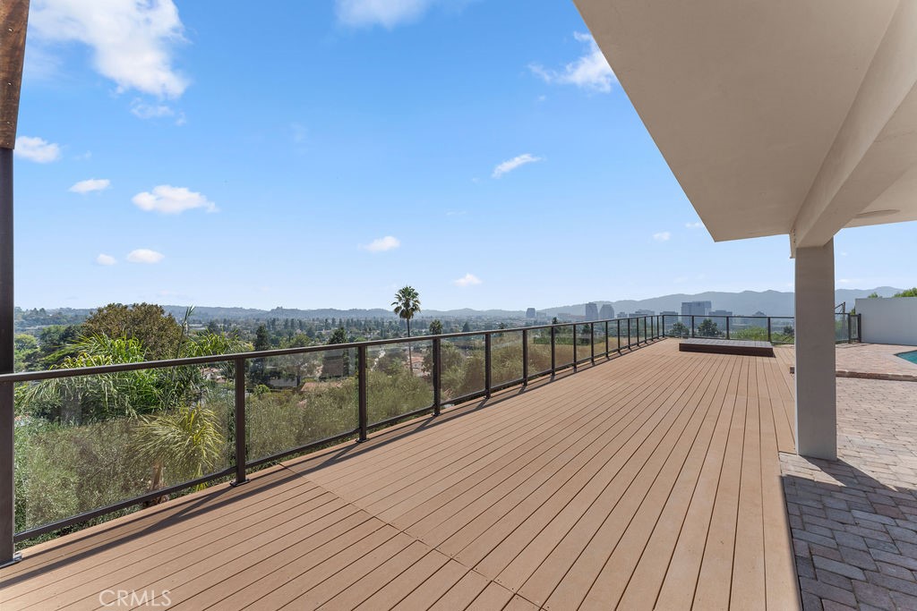 900 Cavanagh Road Glendale, CA 91207 - Photo 63 of 75 Gallery Image 63