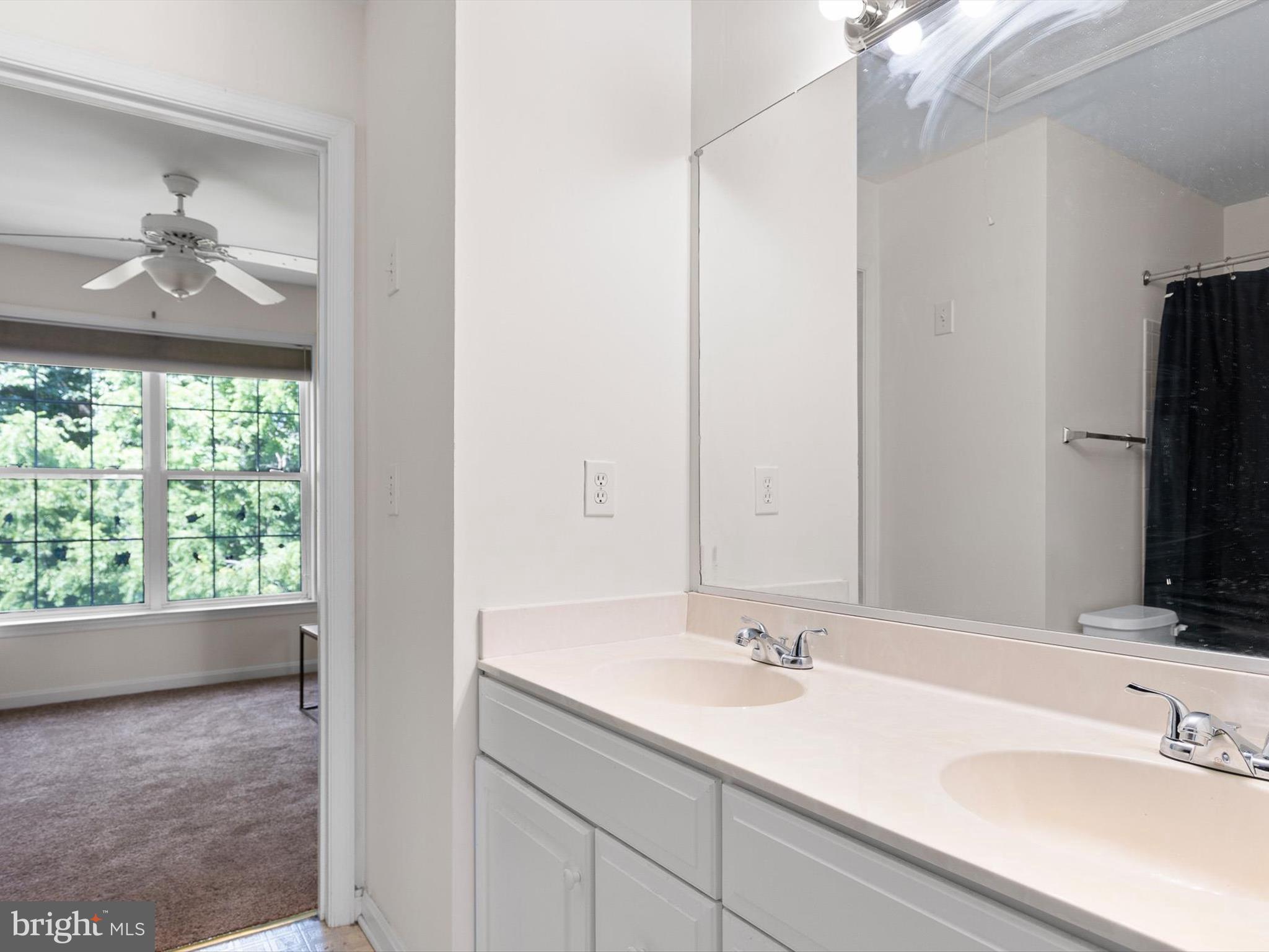 223 Robin Redbreast Road Newark, DE 19711 - Photo 33 of 42