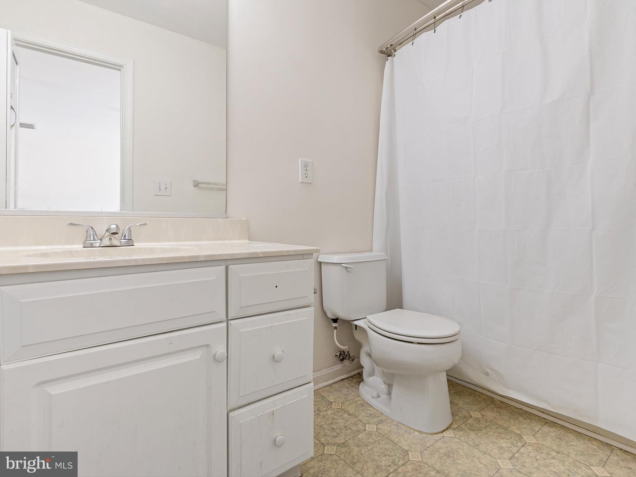 223 Robin Redbreast Road Newark, DE 19711 - Photo 34 of 42