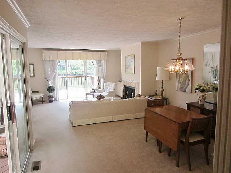 7437 Longleat Road Indianapolis, IN 46240 - Photo 3 of 24 Gallery Image 3