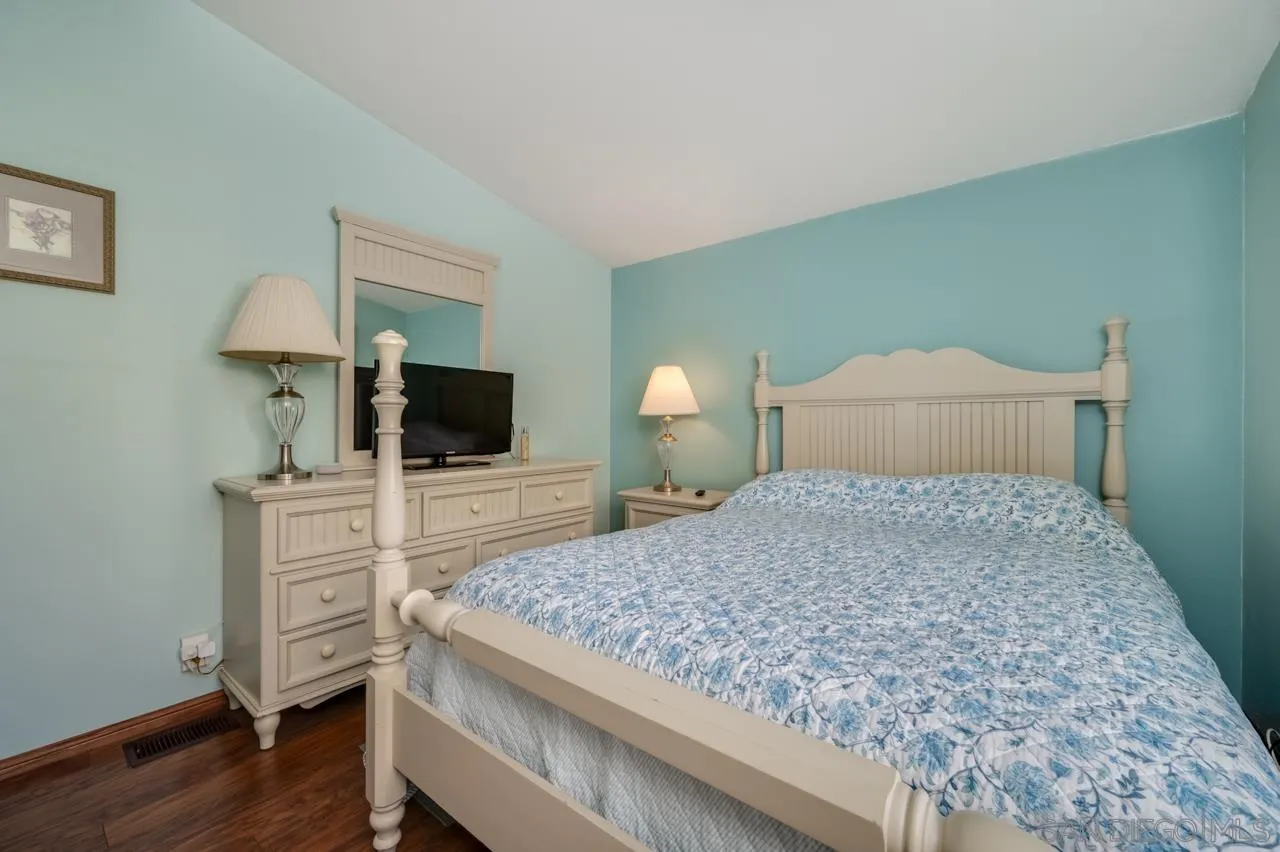 15935 Spring Oaks Road, Unit 124 El Cajon, CA 92021 - Photo 20 of 35