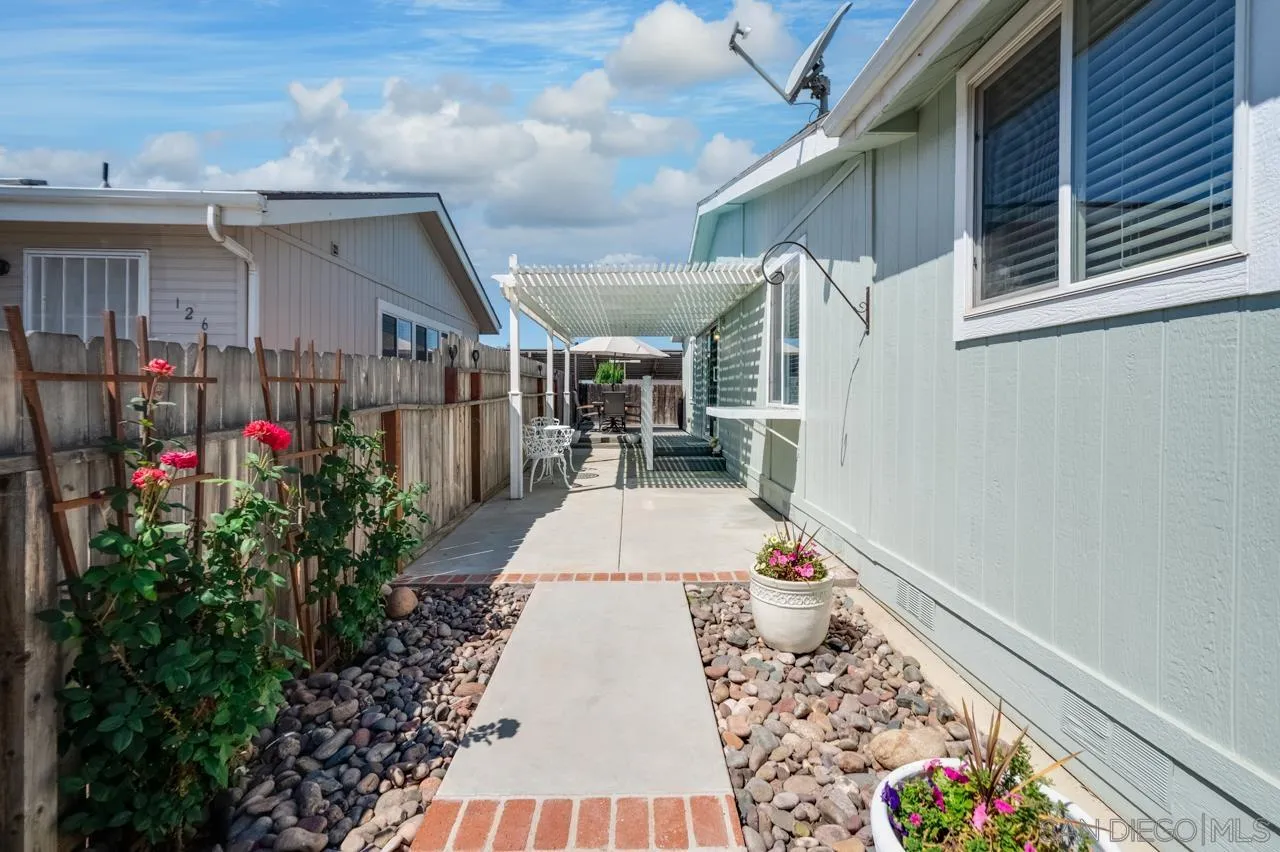 15935 Spring Oaks Road, Unit 124 El Cajon, CA 92021 - Photo 31 of 35