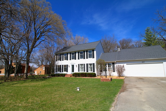 1673 North 2501st Road Ottawa, IL 61350 - Photo 1 of 21