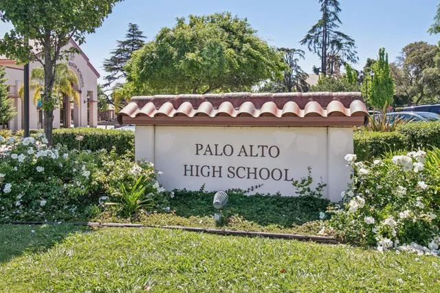 $4,988,000 | 2200 St Francis Drive, Palo Alto, CA 94303