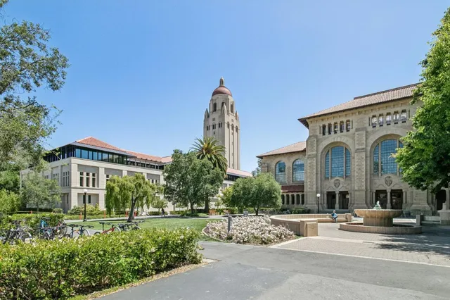 $4,988,000 | 2200 St Francis Drive, Palo Alto, CA 94303