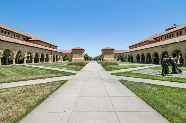 $4,988,000 | 2200 St Francis Drive, Palo Alto, CA 94303