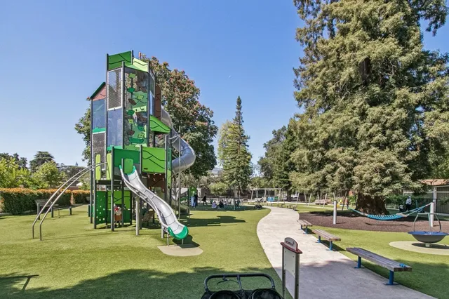 $4,988,000 | 2200 St Francis Drive, Palo Alto, CA 94303