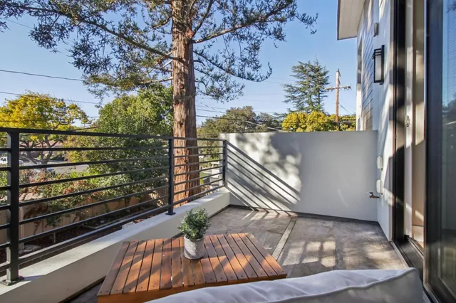 $4,988,000 | 2200 St Francis Drive, Palo Alto, CA 94303