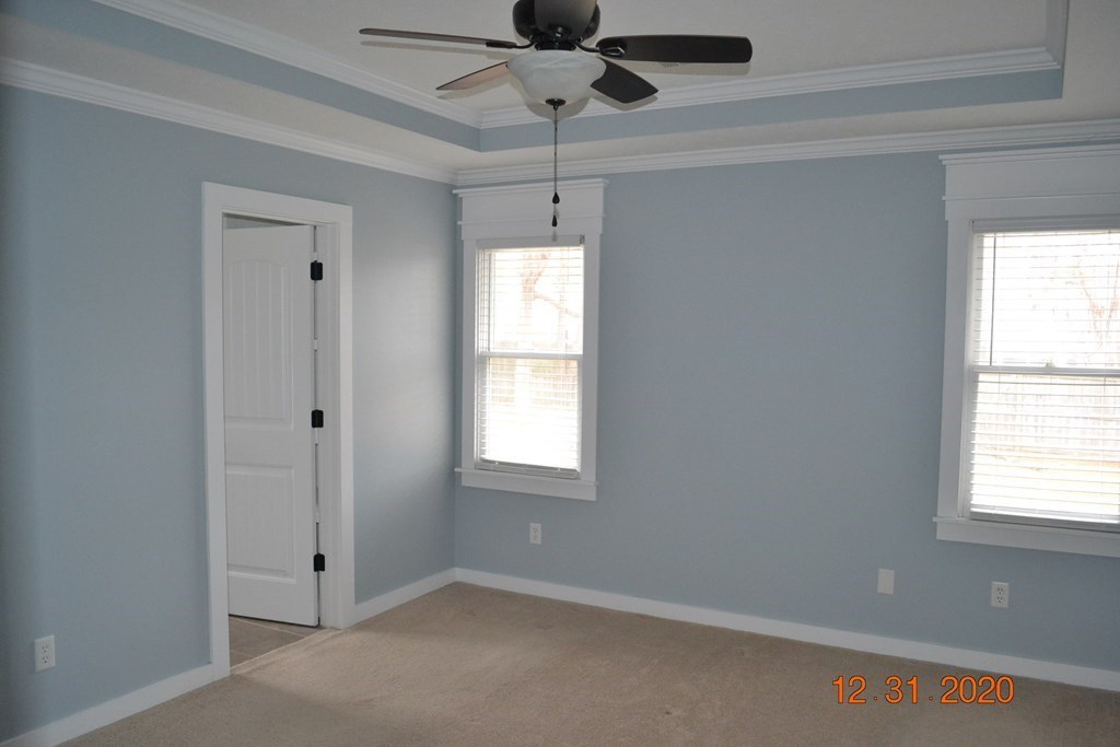 7108 Vinings Way Columbus, GA 31907 - Photo 5 of 11 a view of an empty room with a window