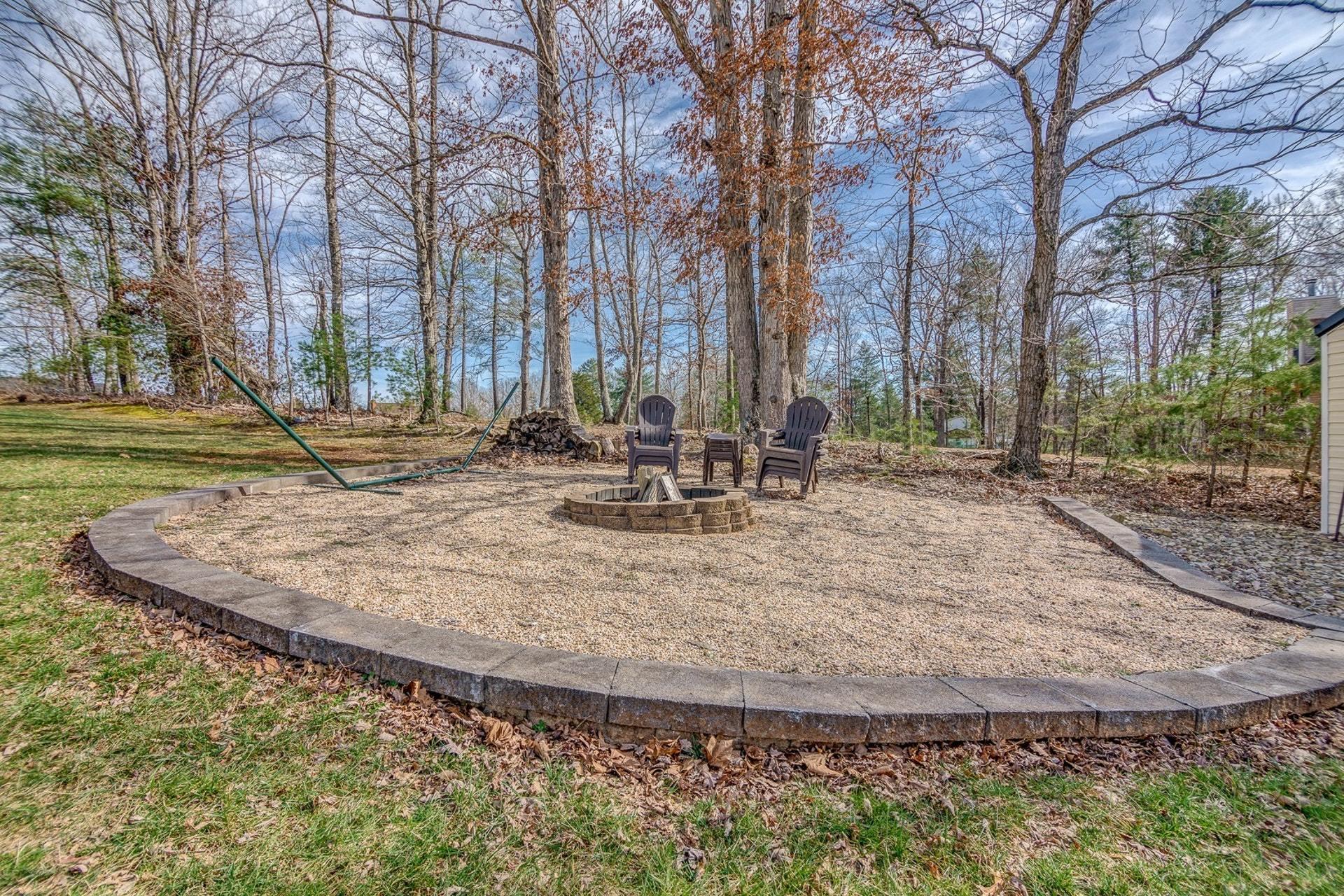 2970 Taylors Road Boones Mill, VA 24065 - Photo 27 of 34 025-301830-2970 Taylors Road 25_7352134