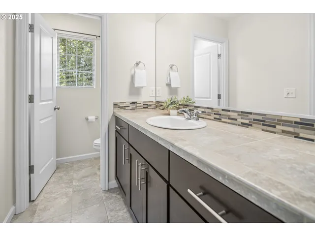 $438,000 | 12942 Southeast 155th Avenue, Happy Valley, OR 97086