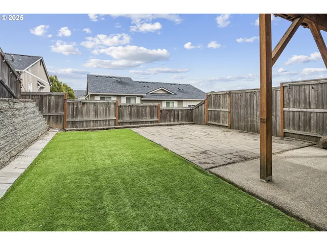 $438,000 | 12942 Southeast 155th Avenue, Happy Valley, OR 97086