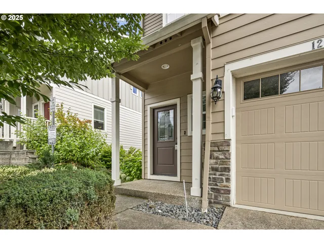 $438,000 | 12942 Southeast 155th Avenue, Happy Valley, OR 97086